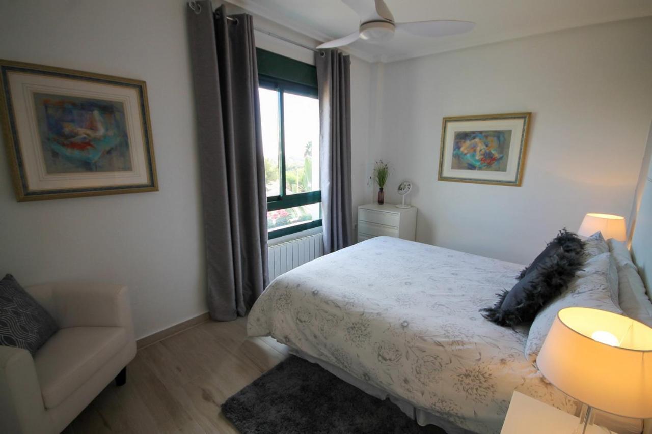 Luxury 2 Bed, 2 Bath Apartment With Sea View, Central Heating And New Bathrooms. Dehesa de Campoamor  Exterior photo